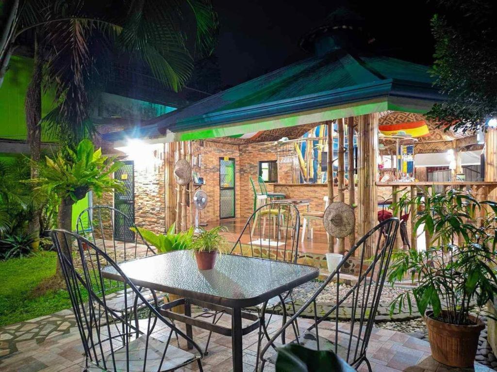 Bamboo Garden Boutique Hotel Таклобан Екстериор снимка