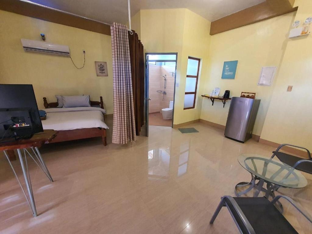 Bamboo Garden Boutique Hotel Таклобан Екстериор снимка