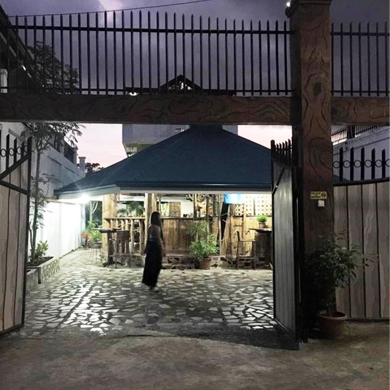 Bamboo Garden Boutique Hotel Таклобан Екстериор снимка